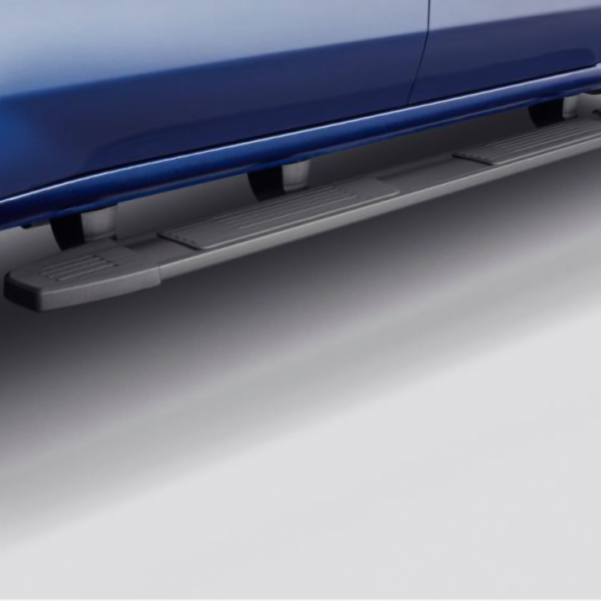 Chevrolet Tubular Assist Steps - 6 inch, Rectangular, Black for 2020-2023 Silverado 2500 HD, 3500 HD 84676713