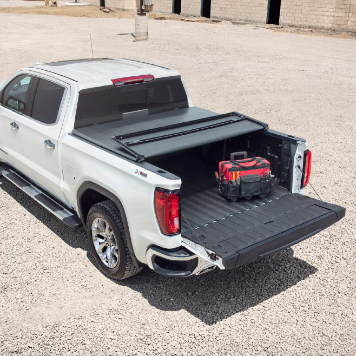 Chevrolet  Tonneau Cover - Associated Accessories, Soft Folding, Tri-Fold for 2018-2022 Chevrolet, Colorado  19367129