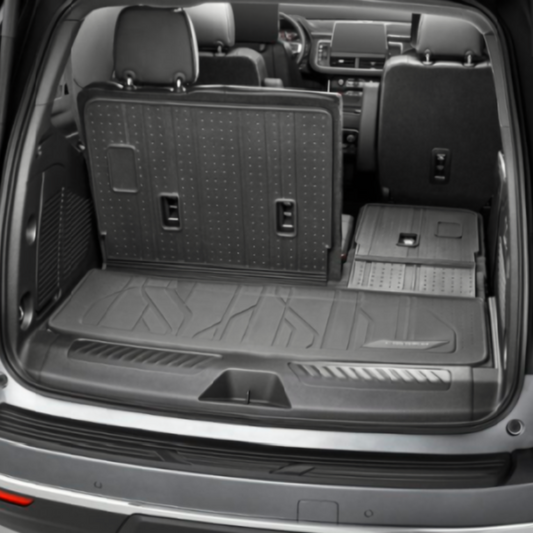 Chevrolet  Top Performance Integrated Cargo Liner - Jet Black 2021-2022 Tahoe 84445527